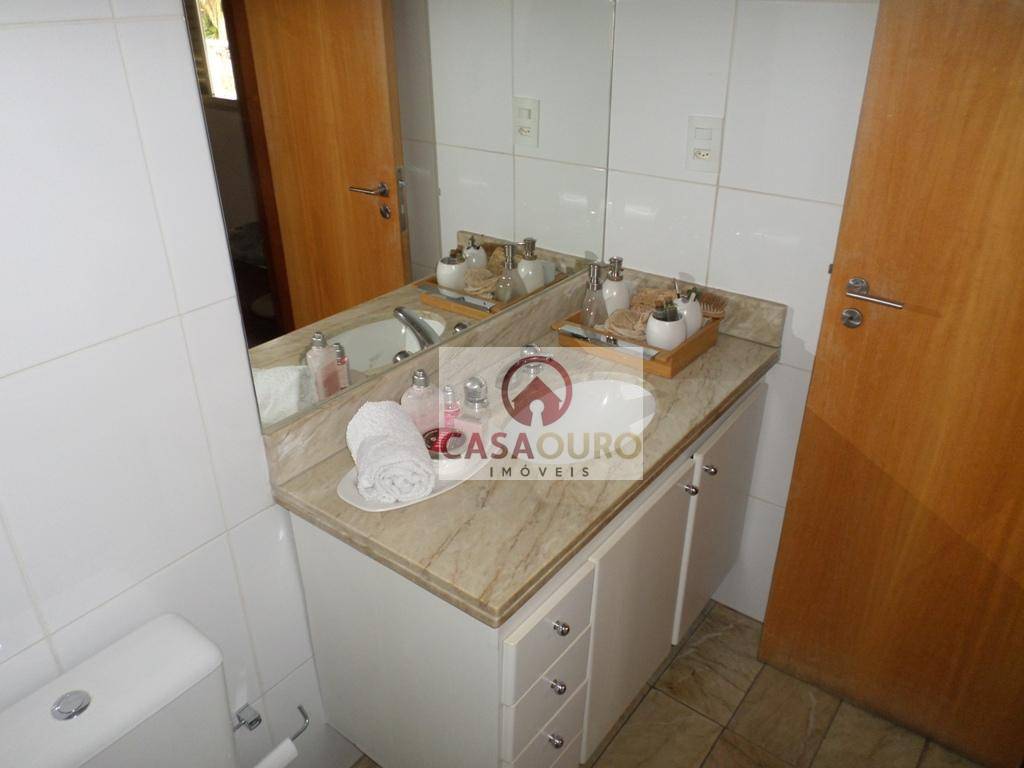 Apartamento à venda com 3 quartos, 105m² - Foto 19