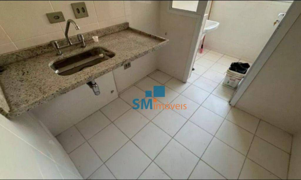 Apartamento à venda com 2 quartos, 61m² - Foto 7