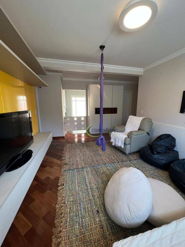 Sobrado à venda com 5 quartos, 322m² - Foto 60