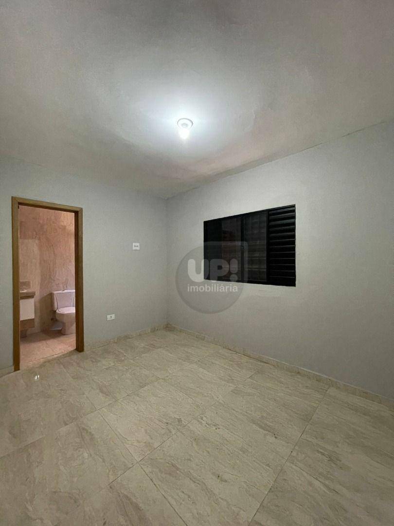 Casa à venda com 2 quartos, 140m² - Foto 13