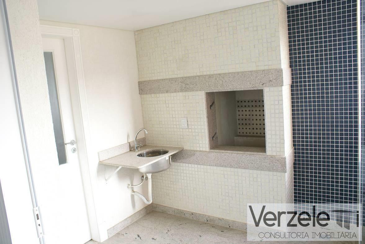 Apartamento à venda com 3 quartos, 151m² - Foto 7