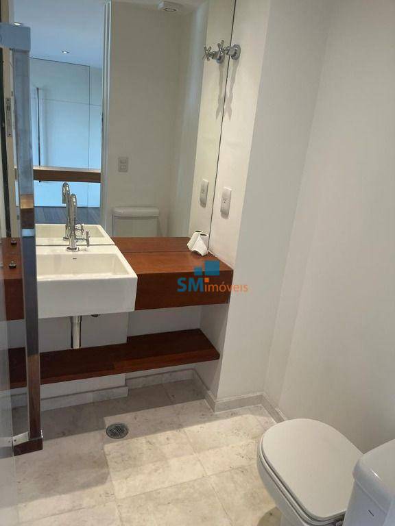 Apartamento à venda com 3 quartos, 192m² - Foto 23