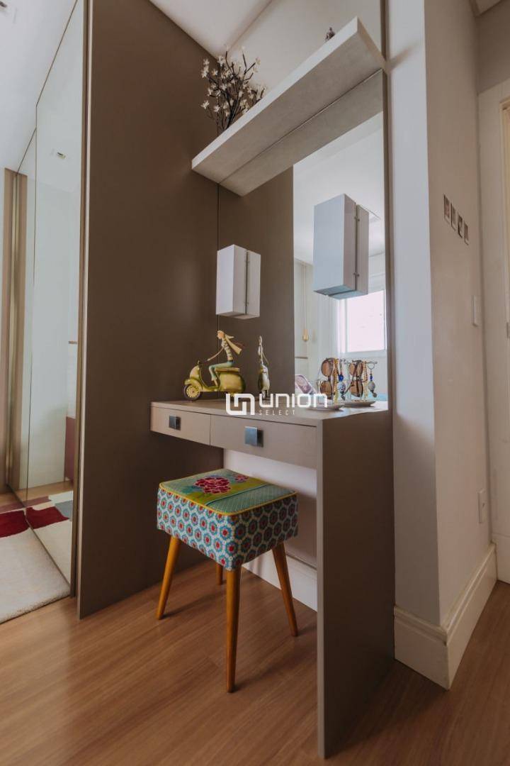 Apartamento à venda com 3 quartos, 121m² - Foto 16