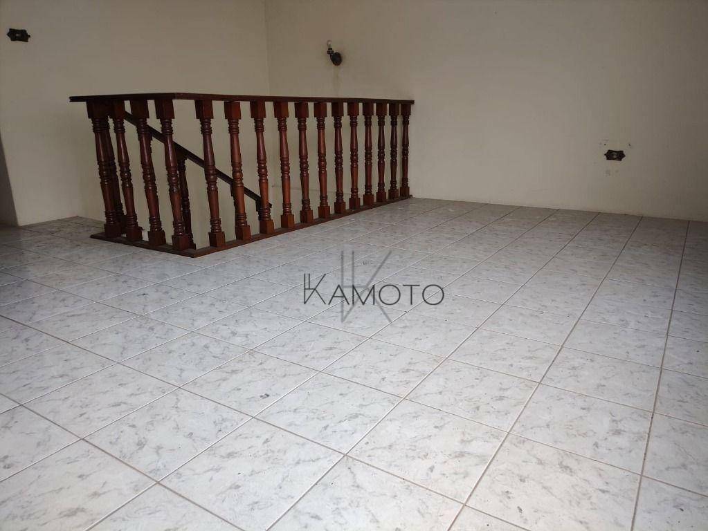 Casa à venda com 3 quartos, 187m² - Foto 13