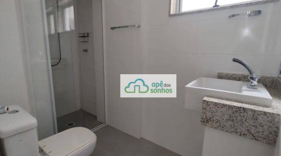 Apartamento para alugar com 3 quartos, 155m² - Foto 12