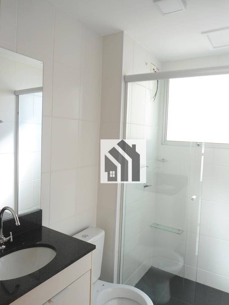 Apartamento para alugar com 2 quartos, 42m² - Foto 11