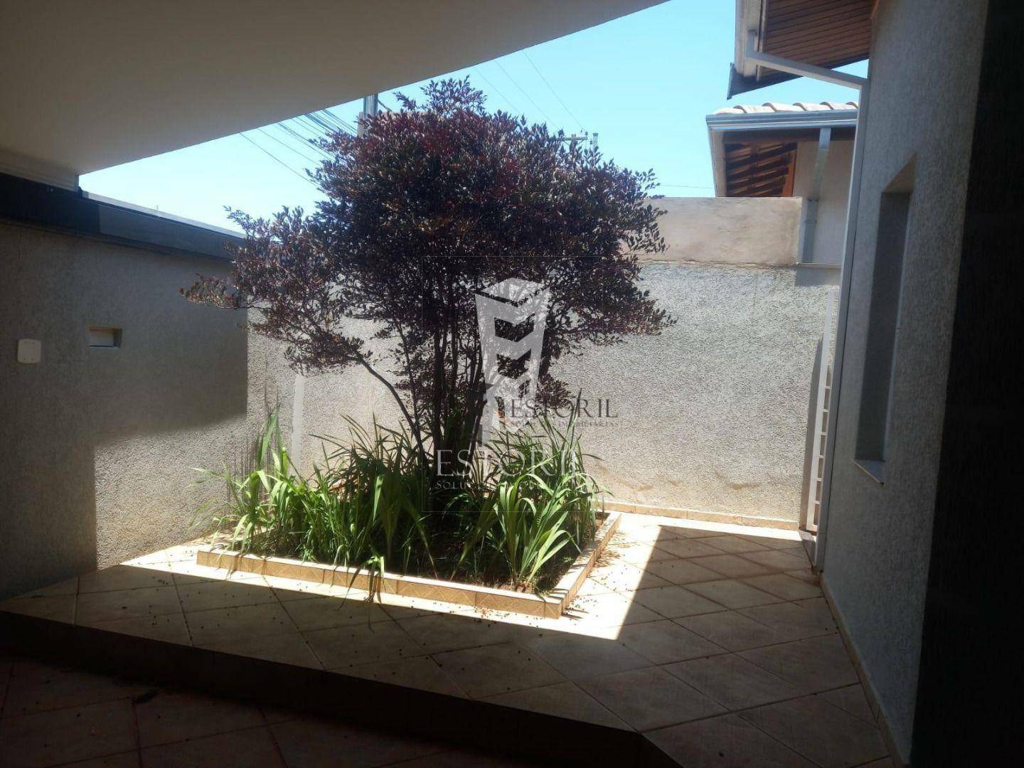 Casa à venda com 3 quartos, 308M2 - Foto 3