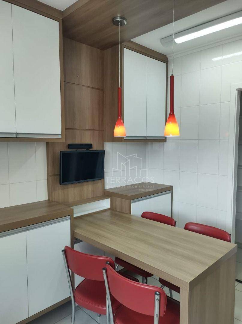 Apartamento para alugar com 3 quartos, 163m² - Foto 12