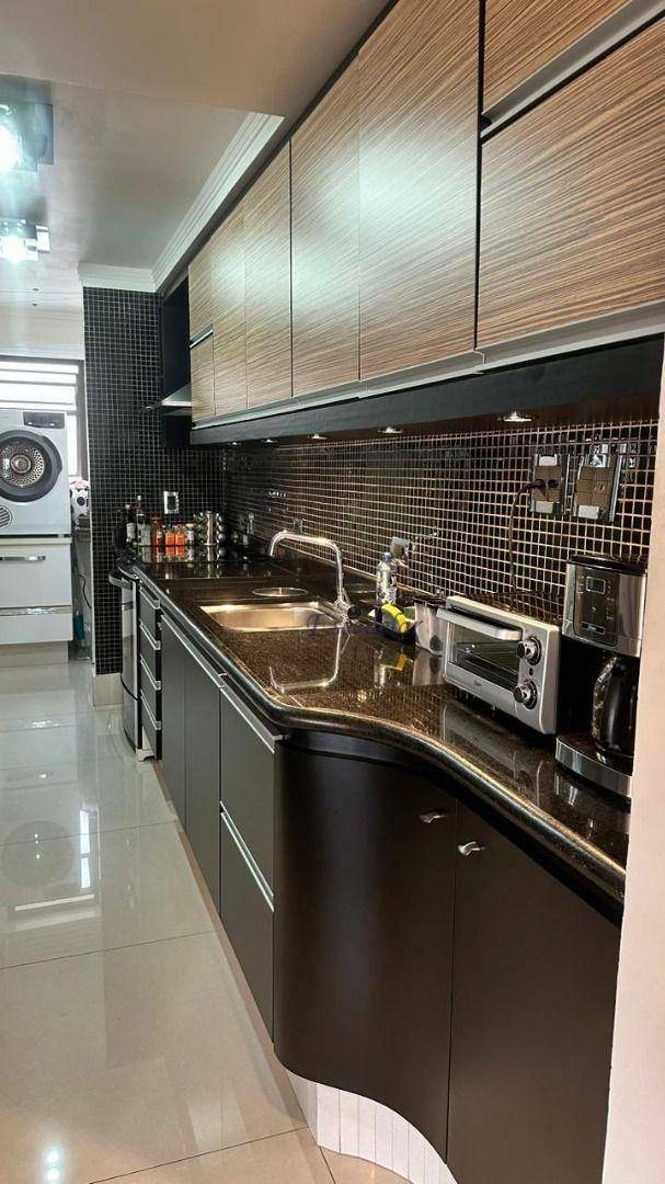 Apartamento à venda com 3 quartos, 125m² - Foto 13