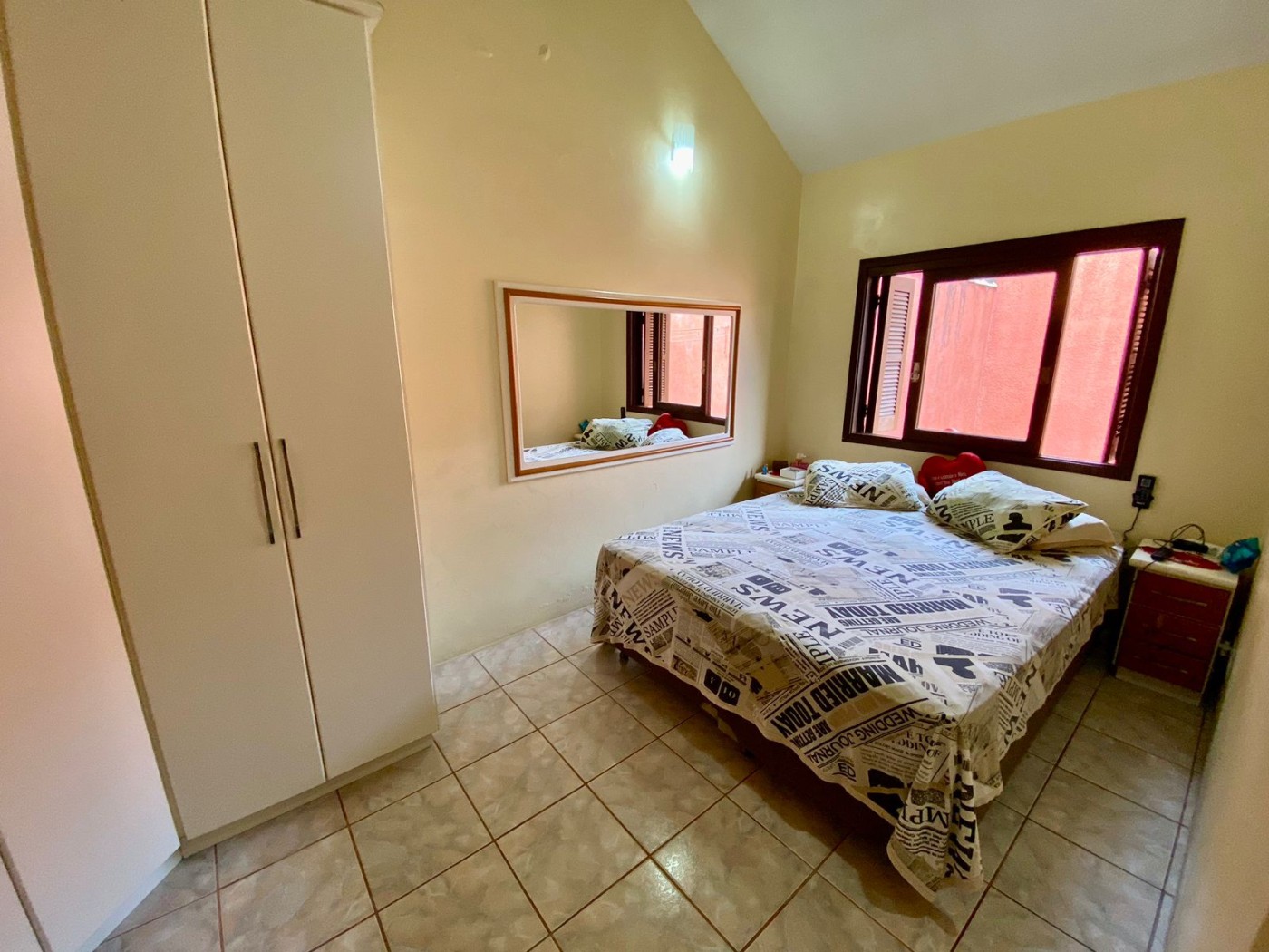 Casa à venda com 3 quartos, 300m² - Foto 7