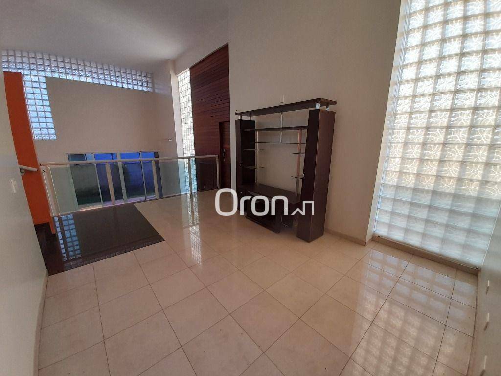 Sobrado à venda com 3 quartos, 440m² - Foto 3