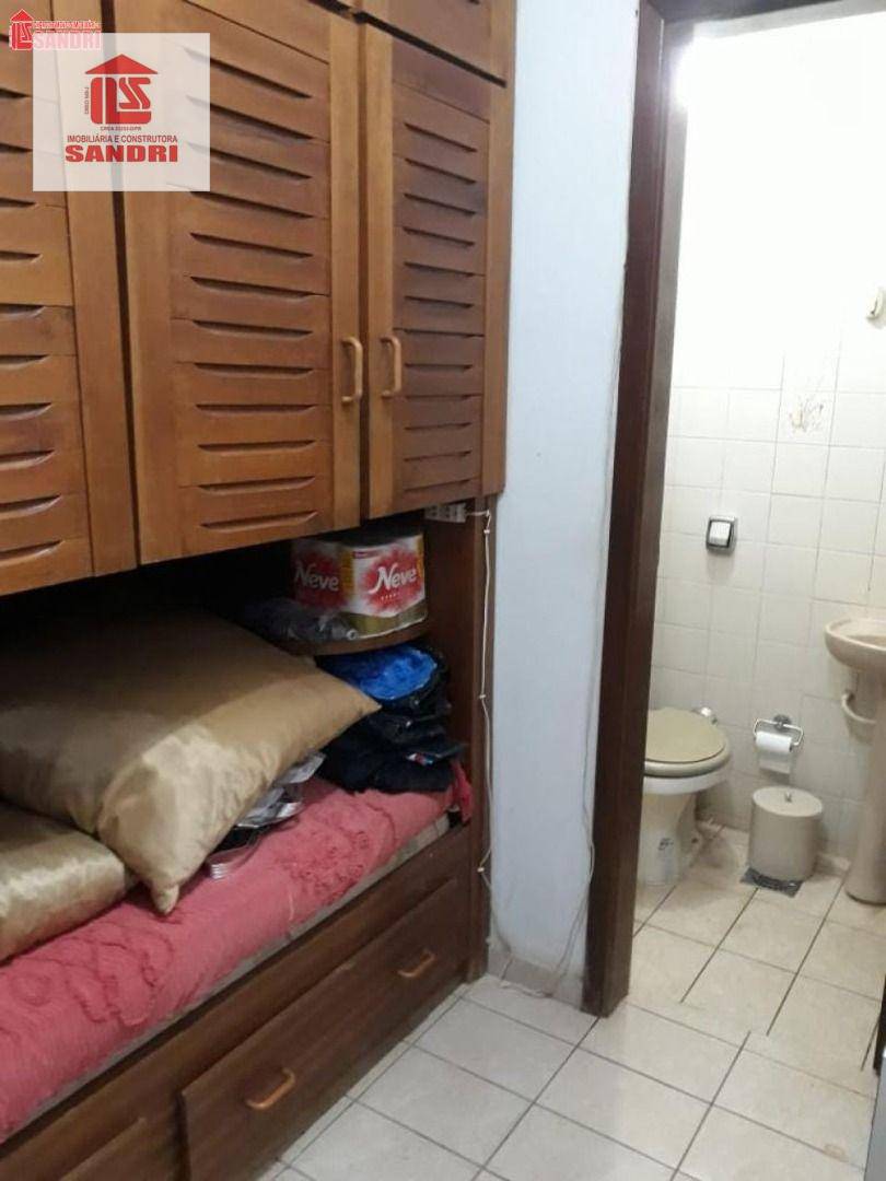 Apartamento para alugar com 3 quartos, 161m² - Foto 4