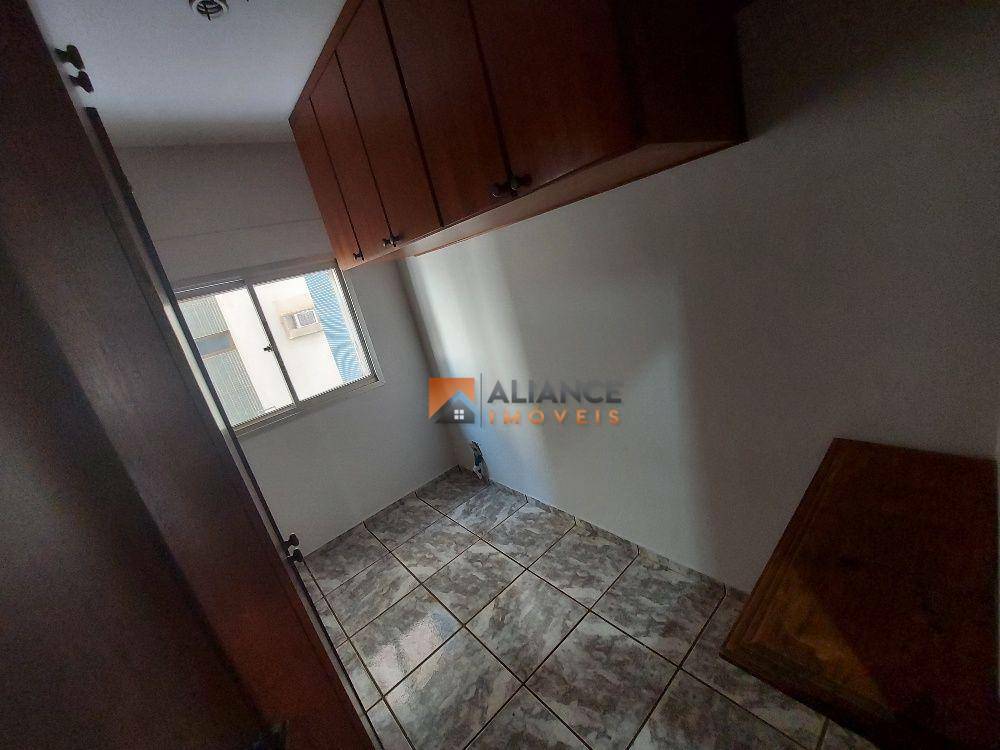 Apartamento à venda com 3 quartos, 149m² - Foto 32