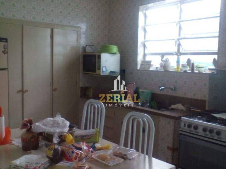 Sobrado à venda com 2 quartos, 170m² - Foto 2