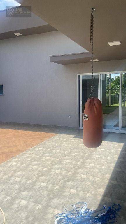 Casa de Condomínio à venda e aluguel com 4 quartos, 500m² - Foto 18