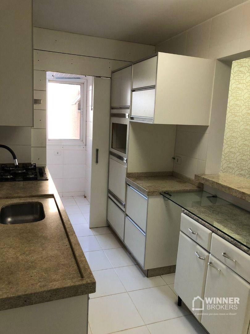 Apartamento à venda com 3 quartos, 79m² - Foto 4