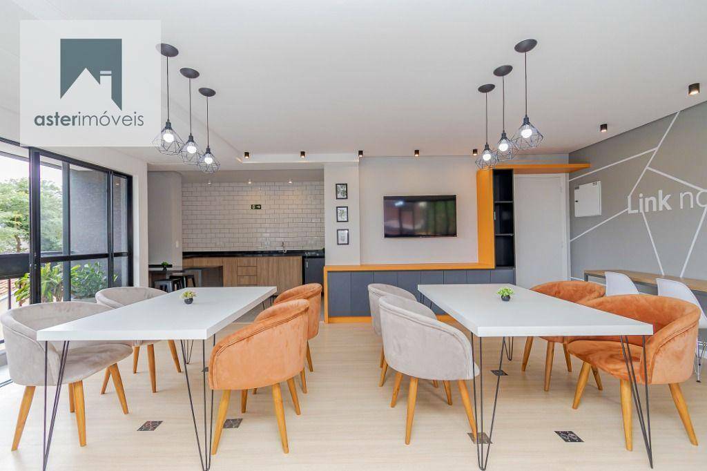 Apartamento para alugar com 2 quartos, 70m² - Foto 51