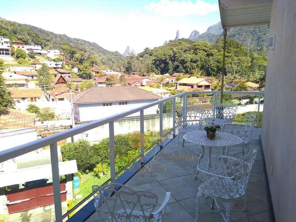 Casa à venda com 10 quartos, 1570m² - Foto 43