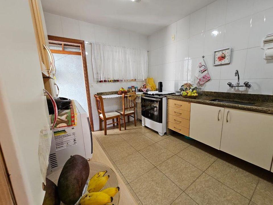 Casa de Condomínio à venda com 2 quartos, 370m² - Foto 17