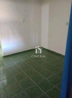 Casa à venda com 5 quartos, 200m² - Foto 10