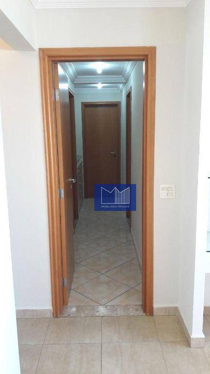 Apartamento à venda com 3 quartos, 140m² - Foto 32