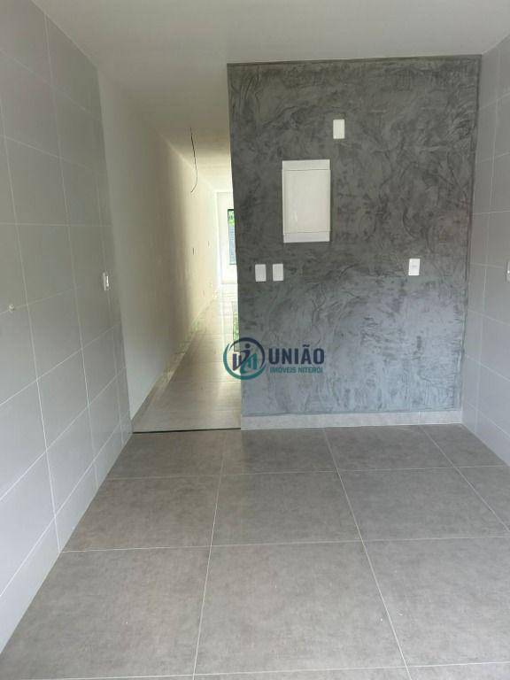 Casa à venda com 4 quartos, 150m² - Foto 19