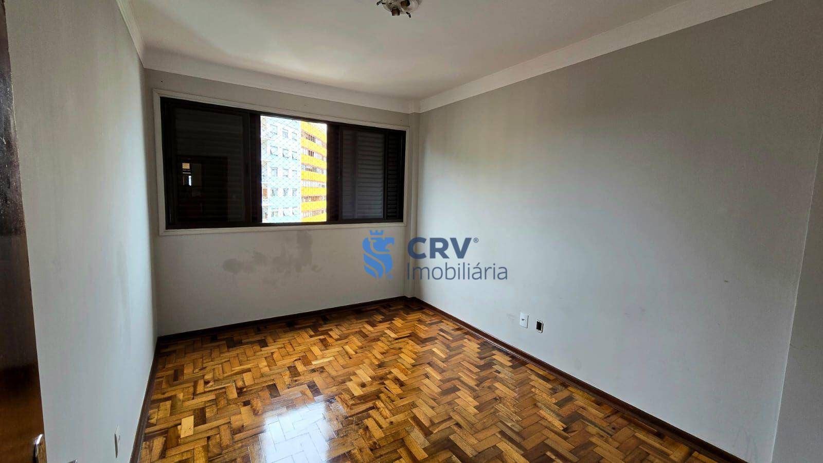 Apartamento à venda com 3 quartos, 120m² - Foto 4