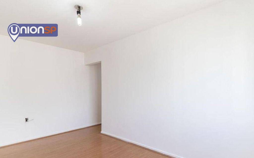 Apartamento à venda com 2 quartos, 70m² - Foto 3