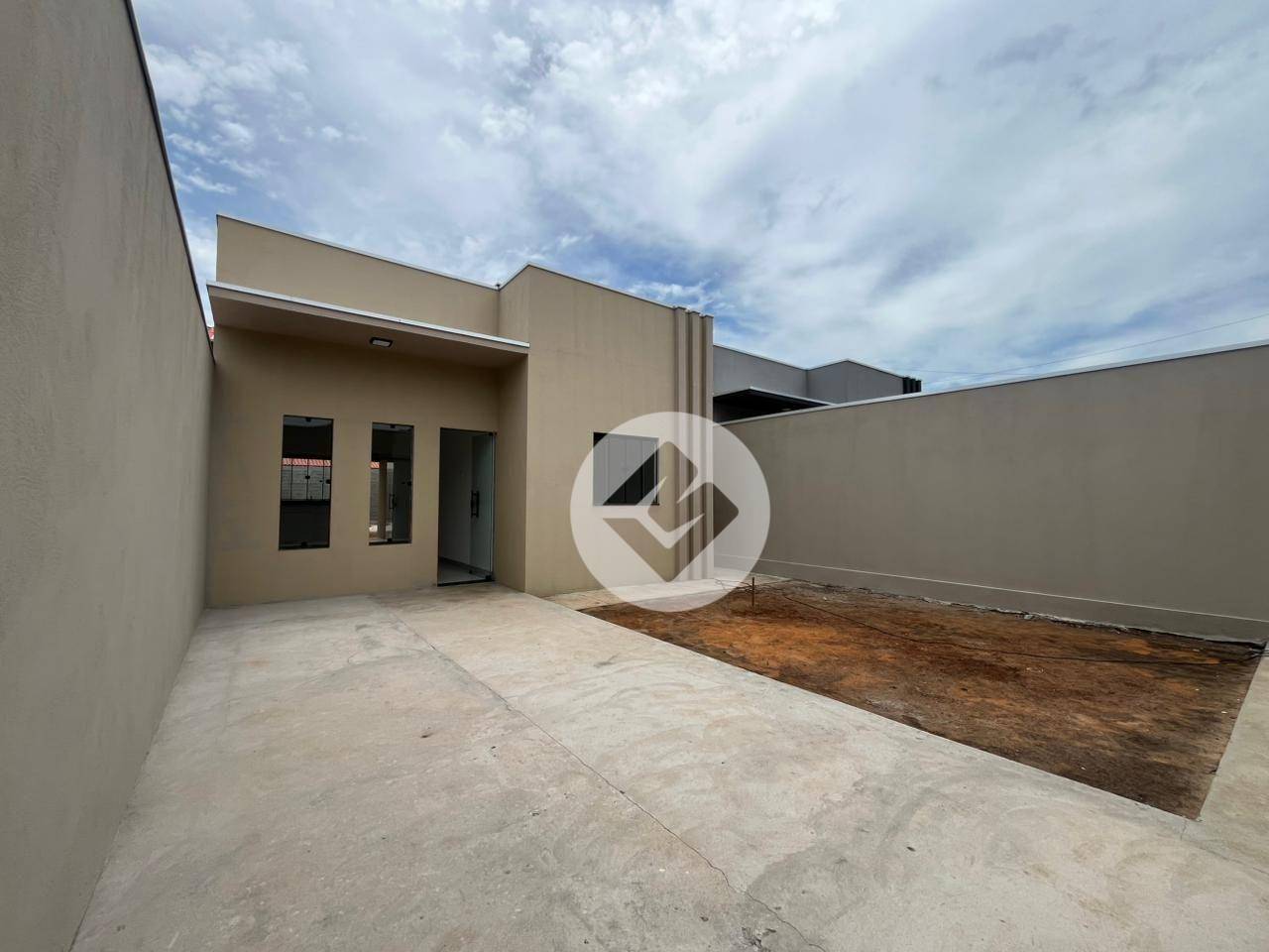 Casa, 2 quartos, 55 m² - Foto 1