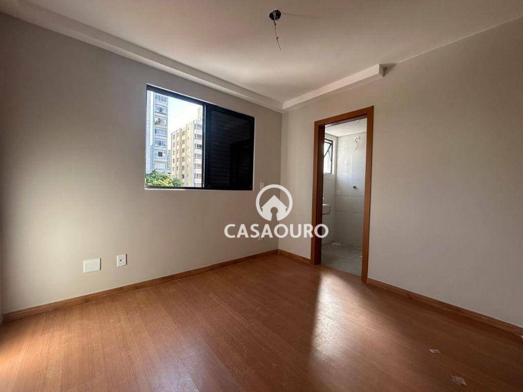 Apartamento à venda com 2 quartos, 64m² - Foto 14