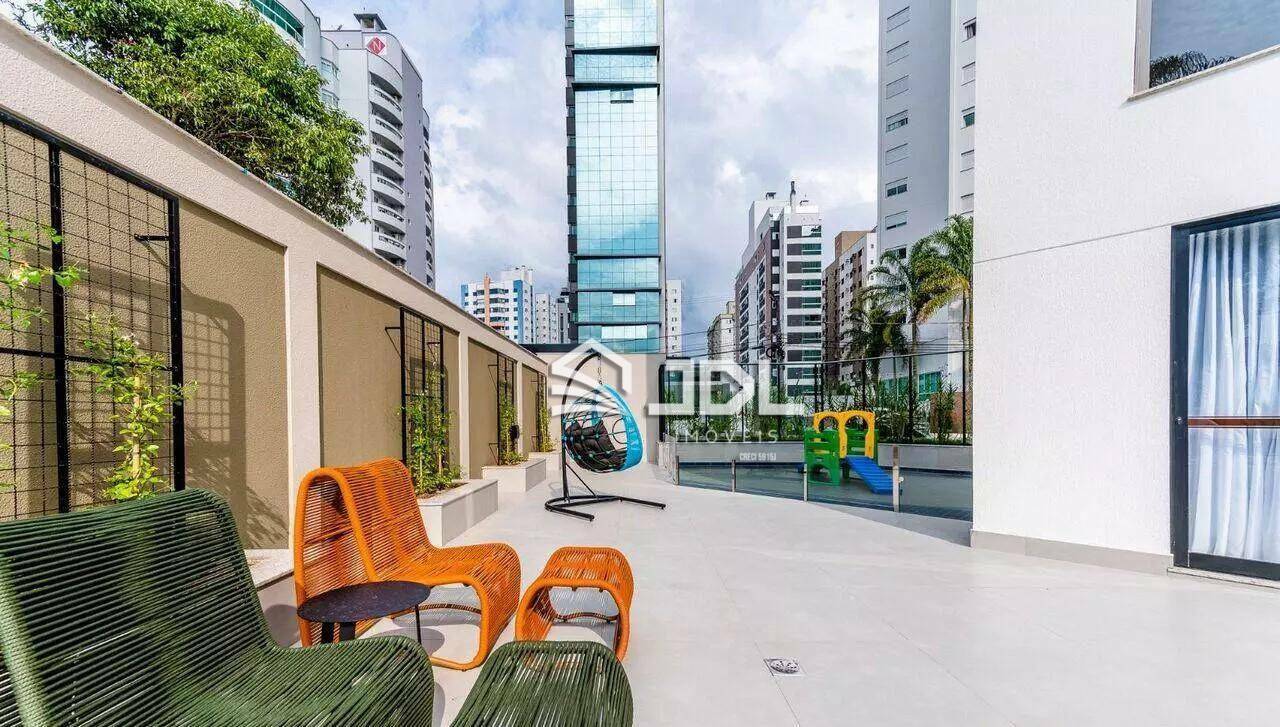 Apartamento à venda com 3 quartos, 137m² - Foto 23