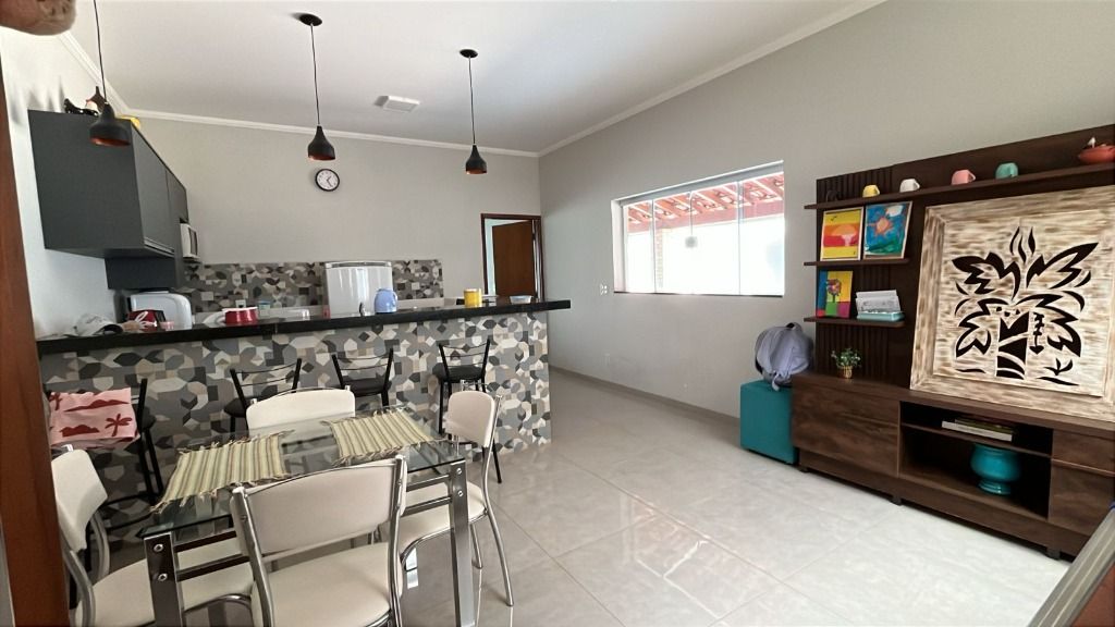 Casa à venda com 3 quartos, 380m² - Foto 15