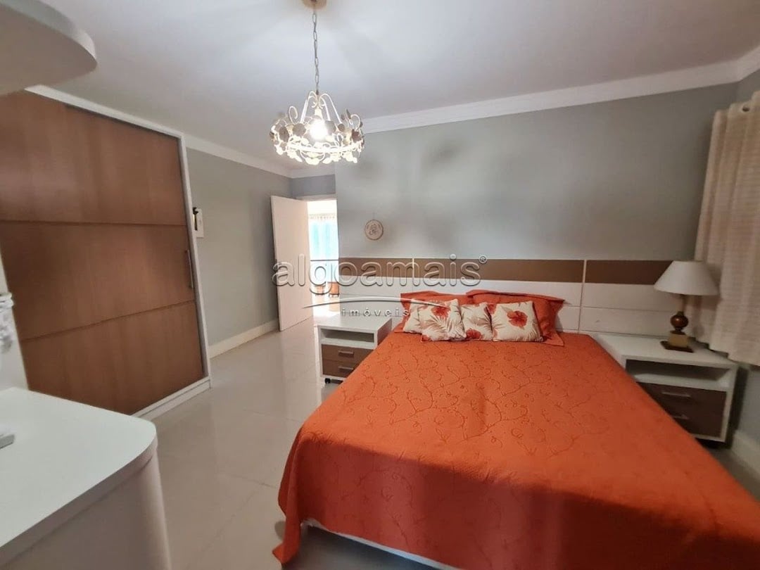 Casa de Condomínio à venda com 4 quartos, 362m² - Foto 33