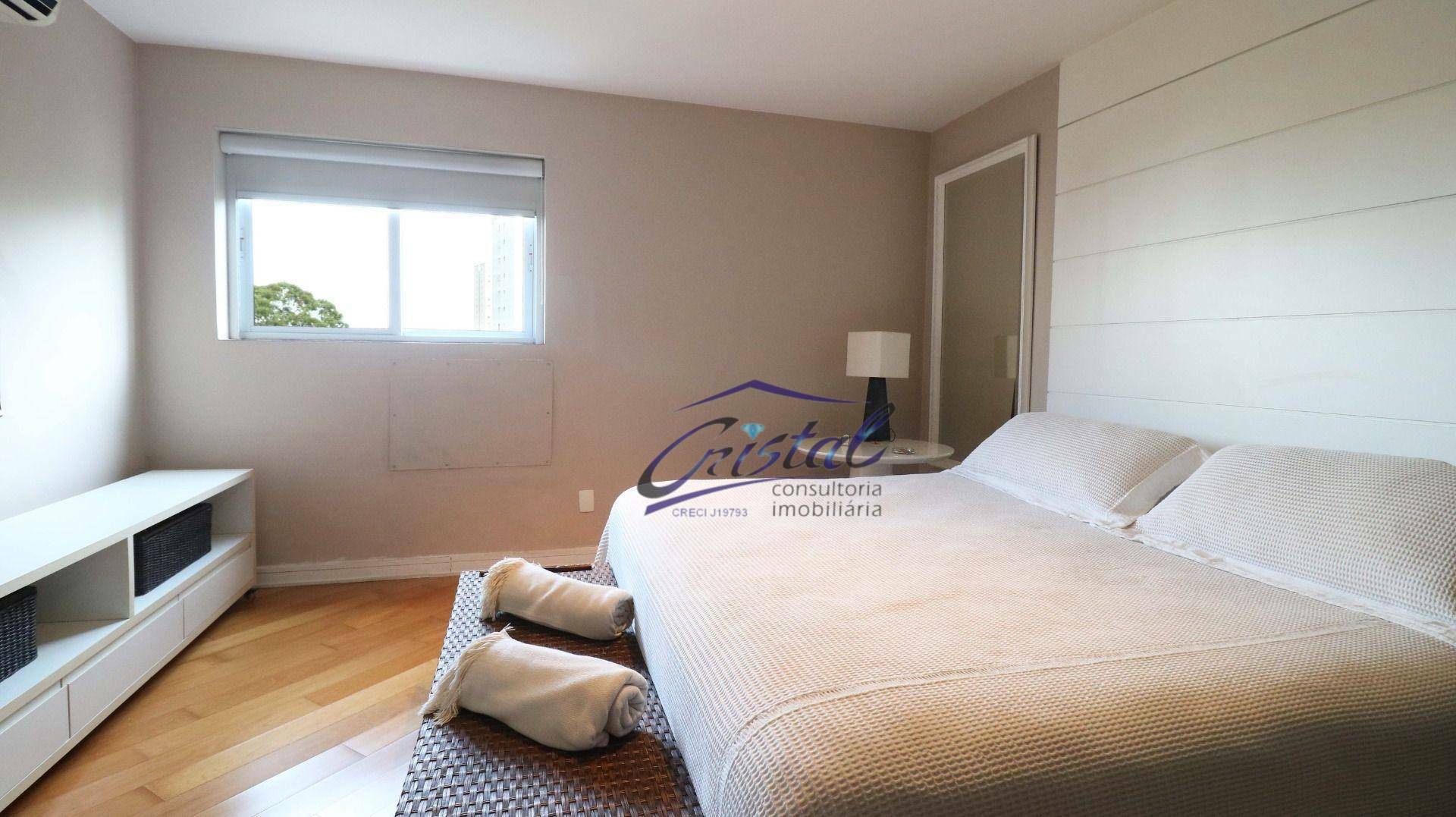 Apartamento à venda com 4 quartos, 271m² - Foto 35