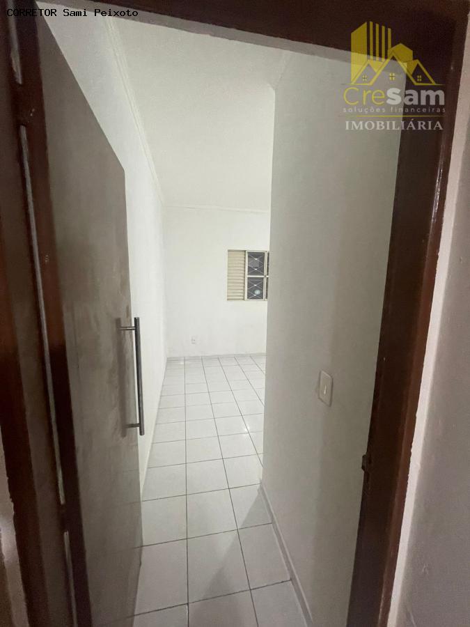 Casa à venda com 2 quartos, 125m² - Foto 12