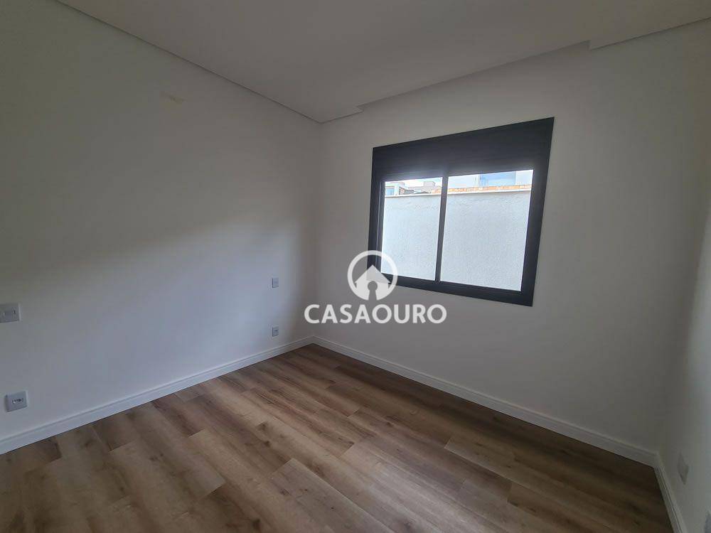 Casa de Condomínio à venda com 4 quartos, 247m² - Foto 11