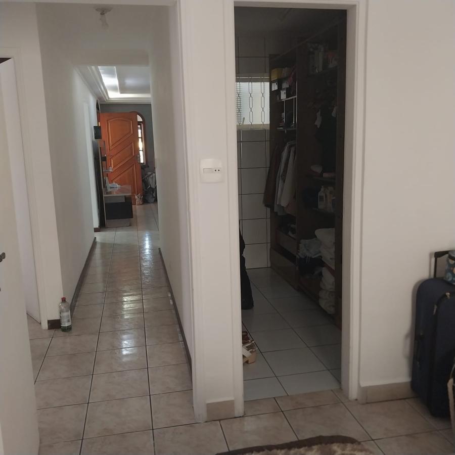 Casa à venda com 3 quartos, 120m² - Foto 17