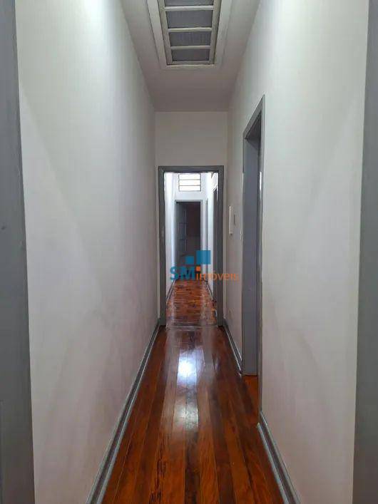 Casa para alugar com 4 quartos, 185m² - Foto 11