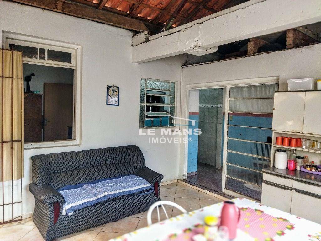 Casa à venda com 3 quartos, 153m² - Foto 18