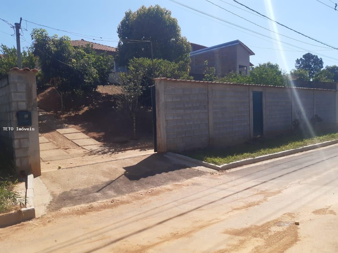 Sítio à venda com 2 quartos, 1000m² - Foto 2