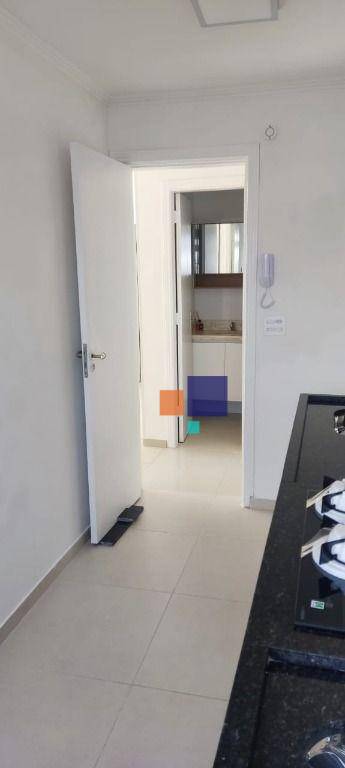 Apartamento à venda com 1 quarto, 40m² - Foto 10