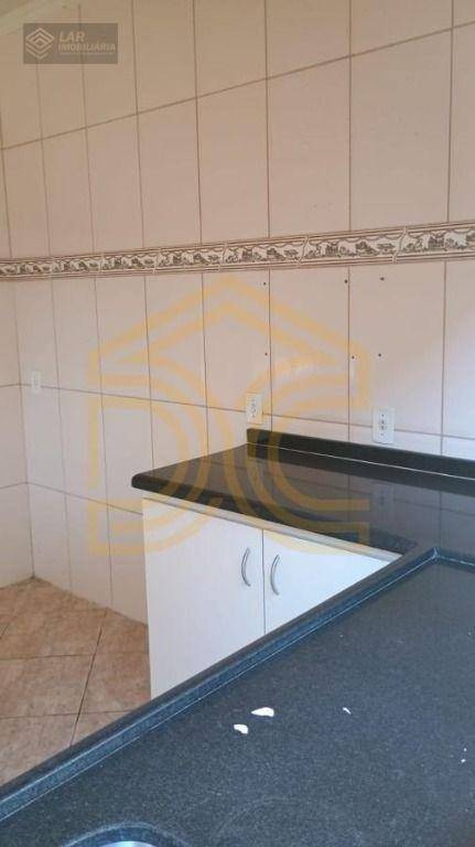 Casa para alugar com 3 quartos, 263m² - Foto 24