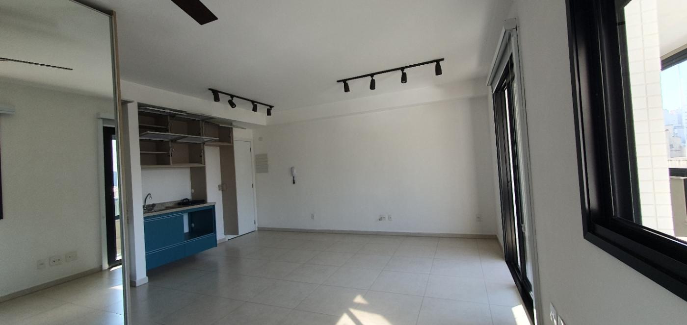 Apartamento à venda com 1 quarto, 42m² - Foto 38