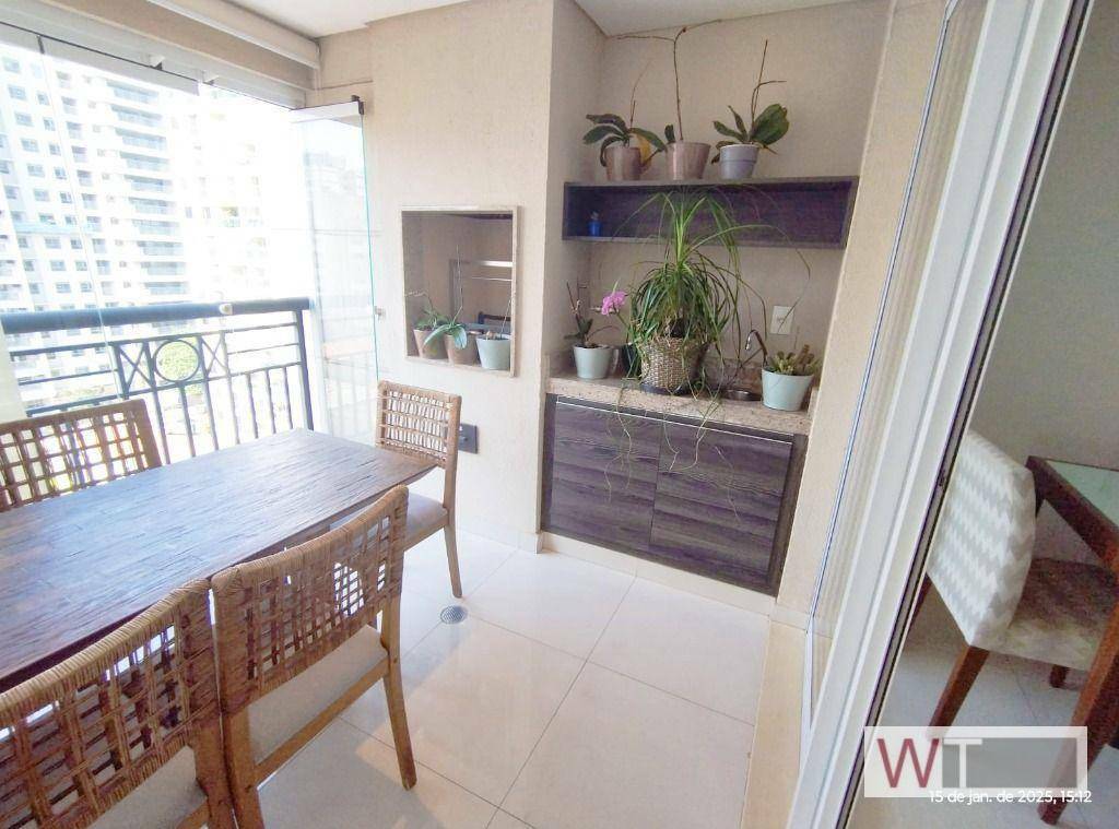 Apartamento para alugar com 3 quartos, 94m² - Foto 2