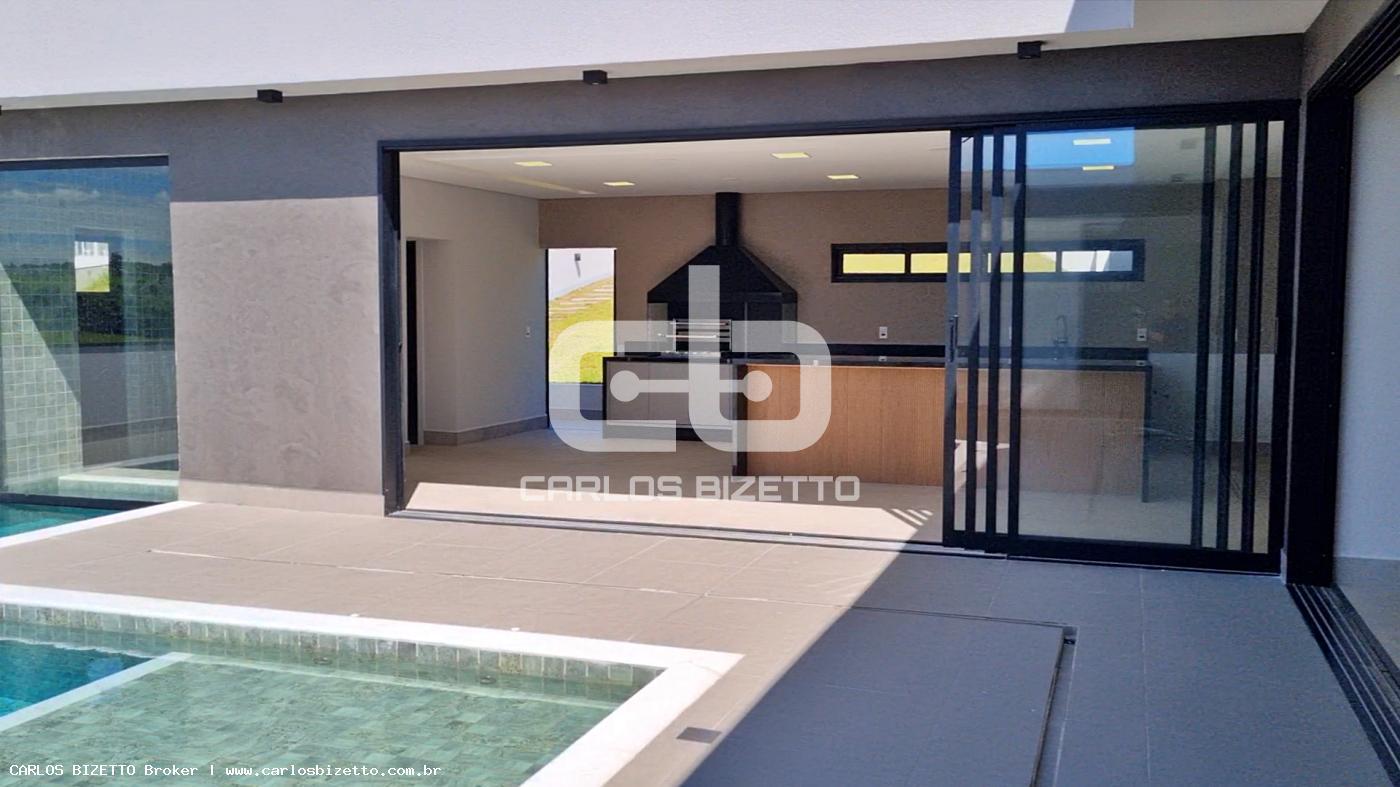 Casa de Condomínio à venda com 3 quartos, 1200m² - Foto 14