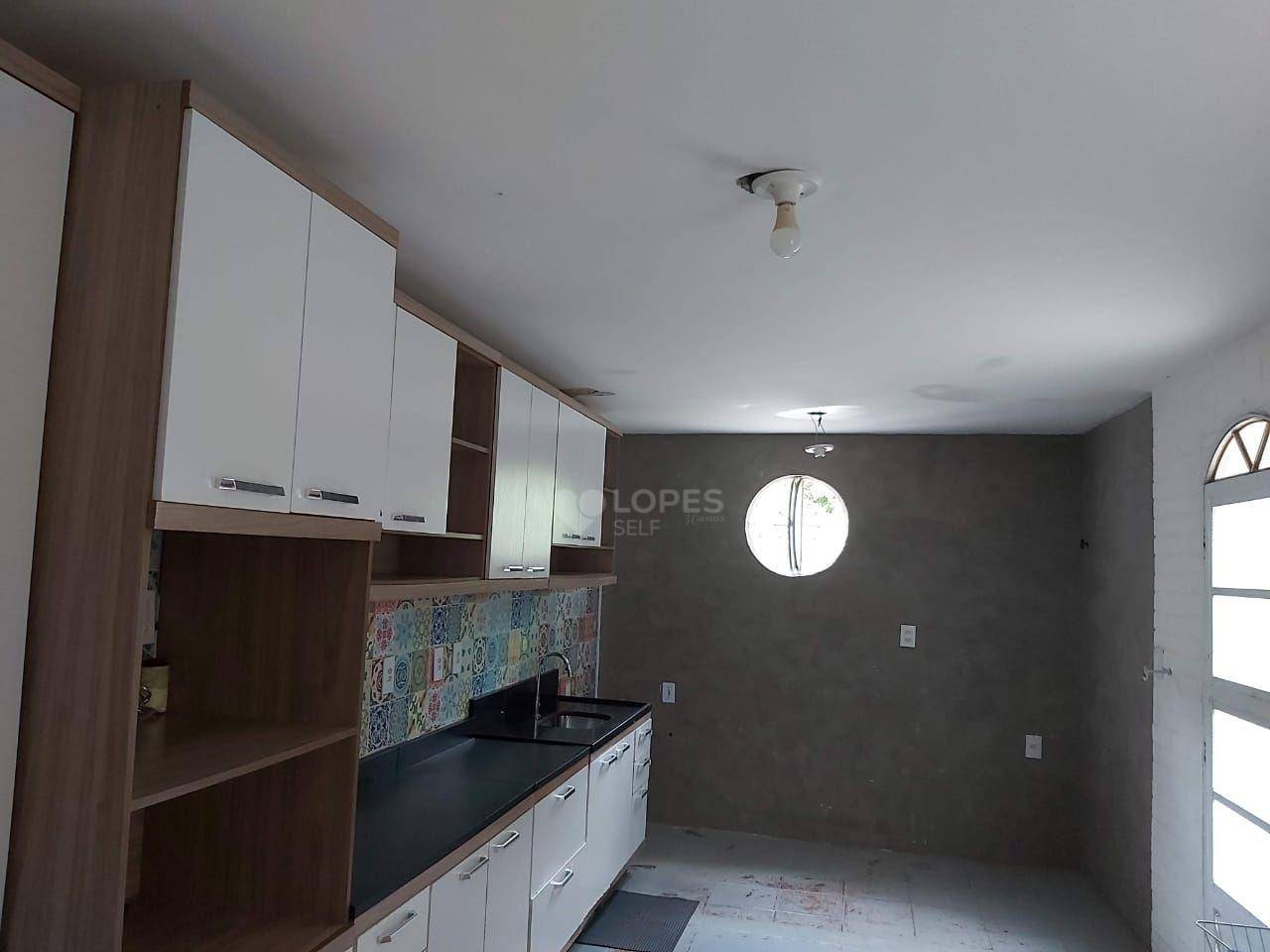 Casa à venda com 4 quartos, 181m² - Foto 11