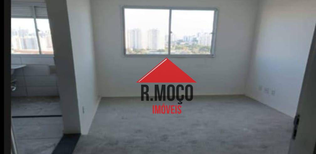 Apartamento à venda com 2 quartos, 40m² - Foto 3