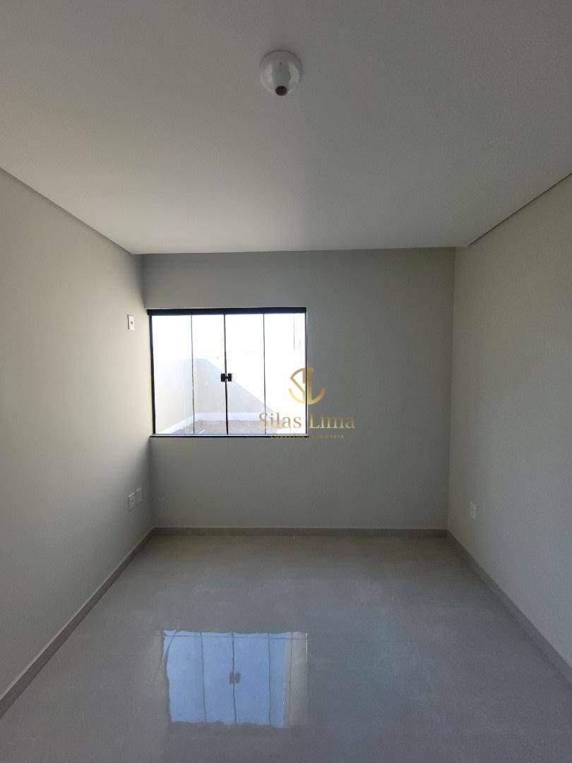 Casa à venda com 3 quartos, 75m² - Foto 14