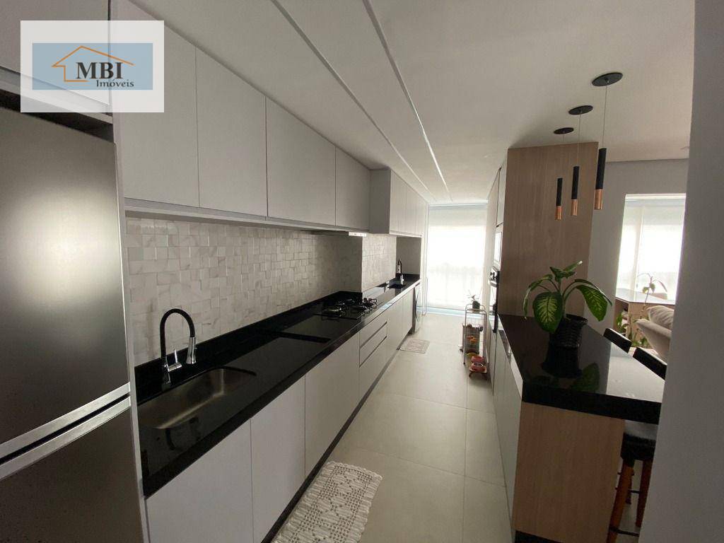 Apartamento à venda com 3 quartos, 110m² - Foto 11