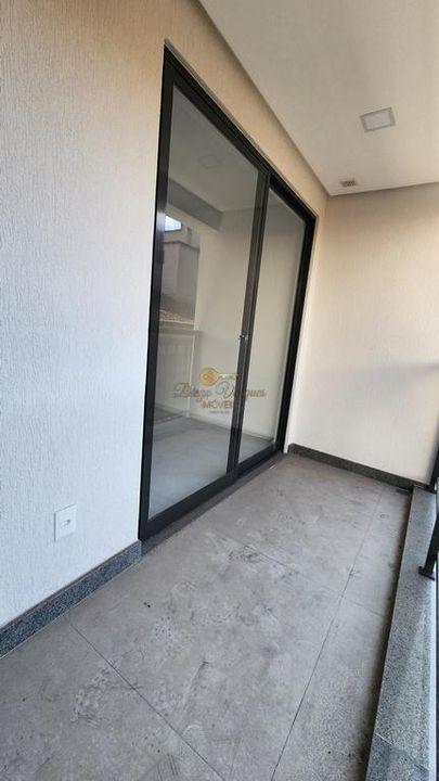 Apartamento à venda com 2 quartos, 67m² - Foto 9